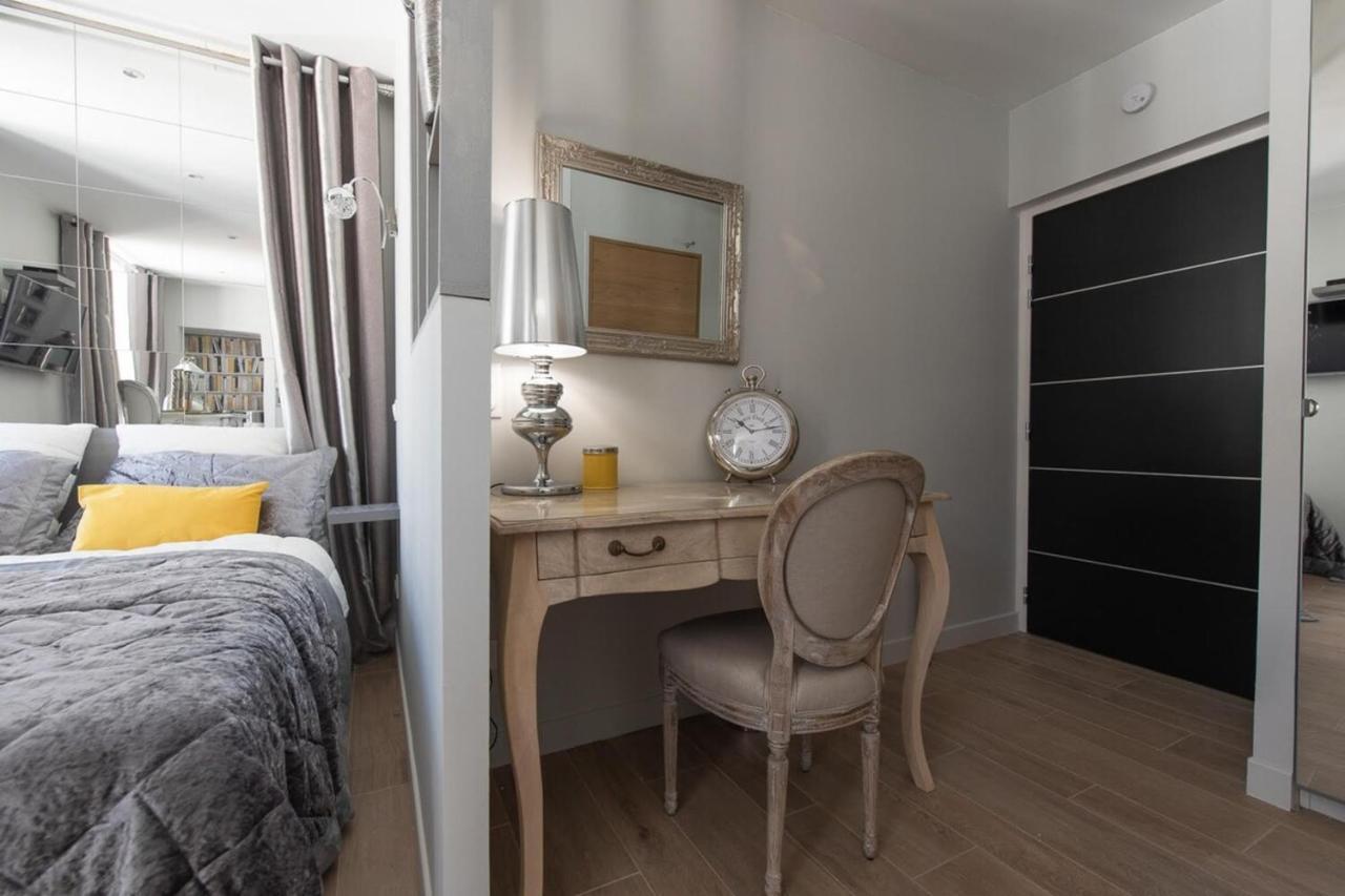 Le Petit Prince- Studio Cosy 2 Pers -Metro Valmy Lyon Extérieur photo